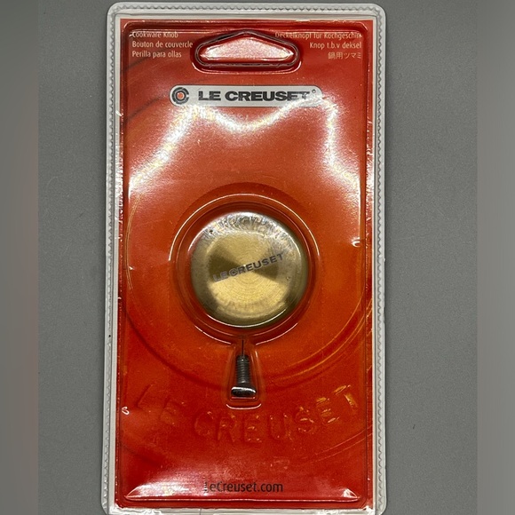 Le Creuset Light Gold Knobs - Set of 2 - Picture 1 of 5